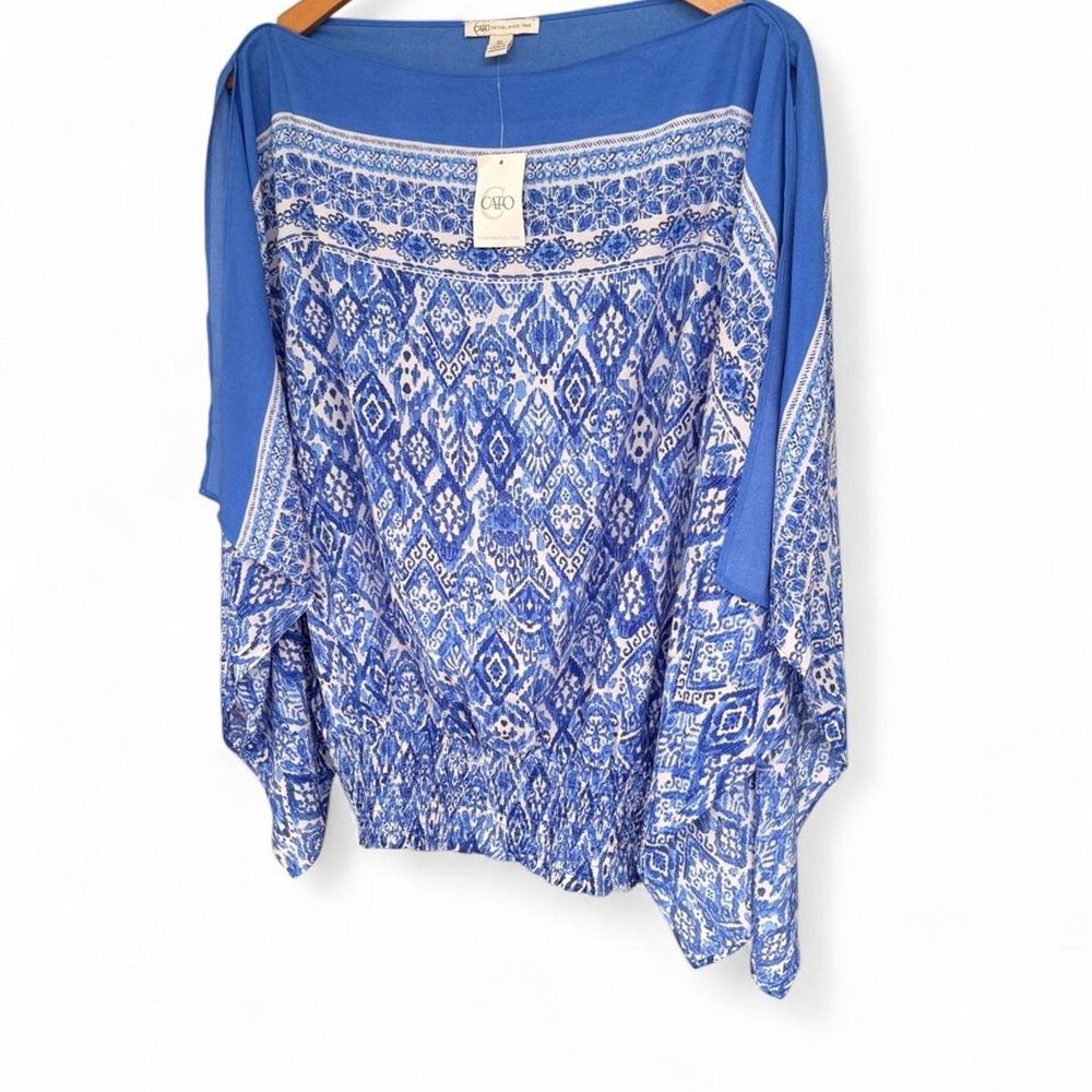 Cato brand cool blue & white mosaic geometricscarf blouse w split sleeves XL